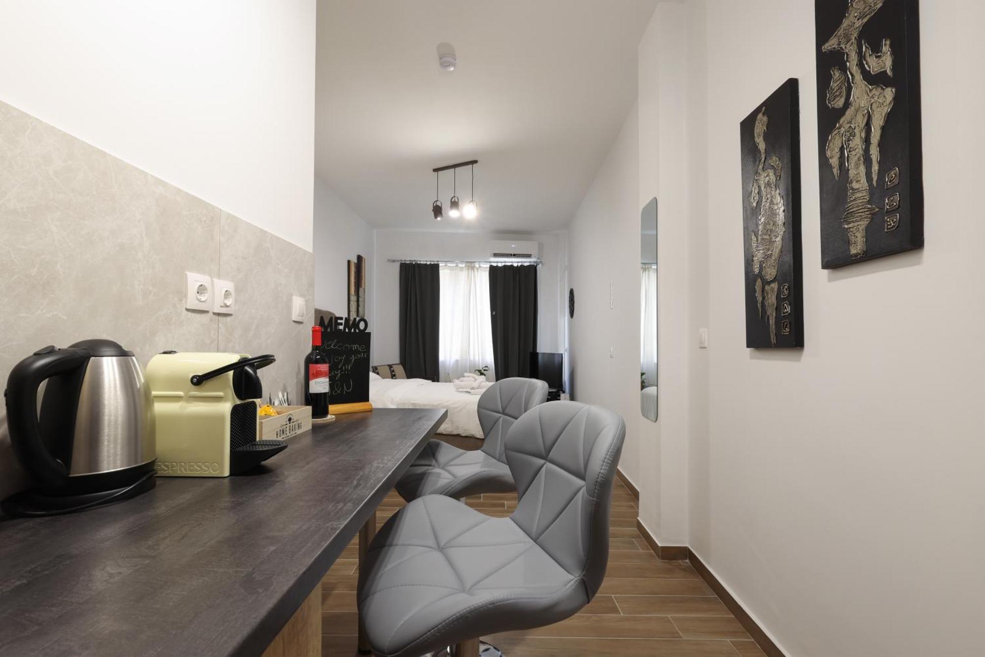 J&N Home Monastiraki Aten Exteriör bild
